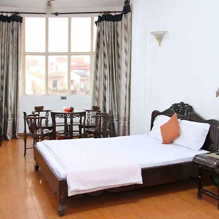 Hoang Cuong Hotel 15 Nguyen Thai Hoc Hanoi Dış mekan fotoğraf