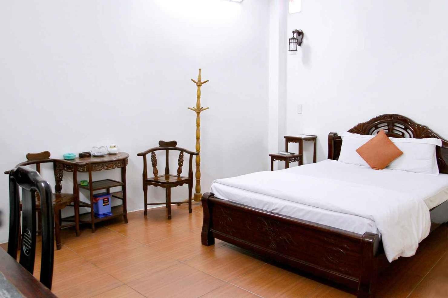 Hoang Cuong Hotel 15 Nguyen Thai Hoc Hanoi Dış mekan fotoğraf