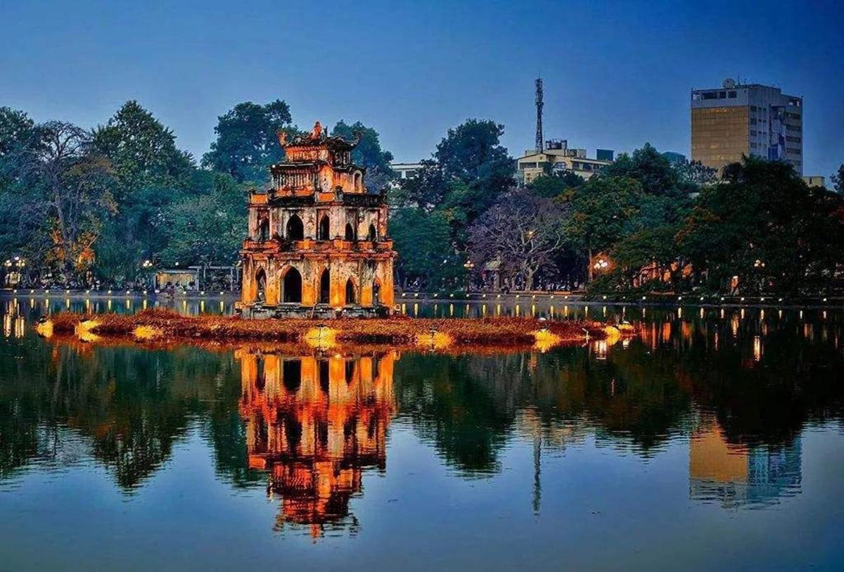Hoang Cuong Hotel 15 Nguyen Thai Hoc Hanoi Dış mekan fotoğraf